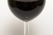 一杯酒图片,女人伤感一杯酒图片