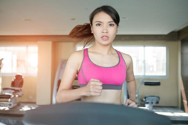 每天慢跑10公里<strong>跑步减肥</strong>，能瘦吗？