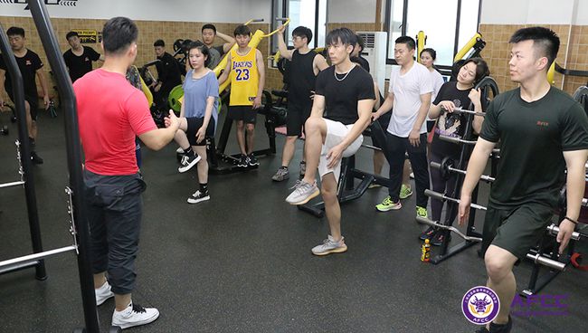 健身教练资格证怎么考,初级健身教练资格证怎么考