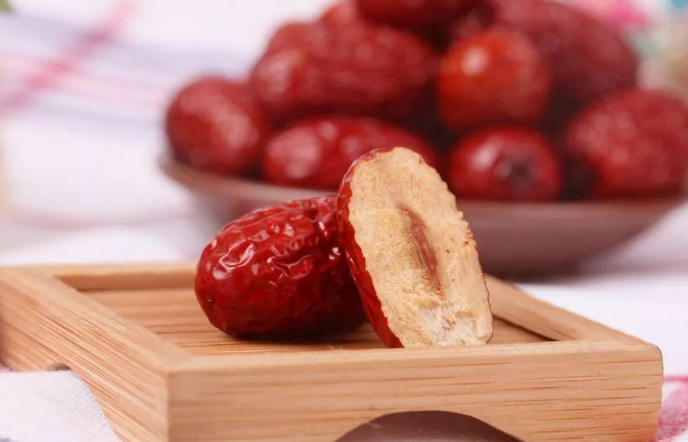 睡不着觉吃什么可以改善睡眠,睡不着吃什么食物有助睡眠