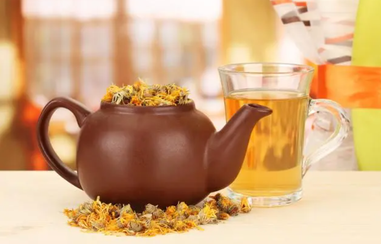 陈皮菊花泡水喝的功效和禁忌是什么,陈皮菊花泡水喝的功效和禁忌
