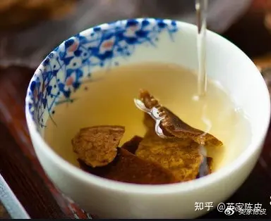 陈皮和什么一起泡水喝比较好陈皮和什么一起泡水喝比较好,都有什么效果