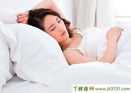 夜间睡觉流口水是什么原因引起的夜间睡觉流口水是什么原因引起的女性